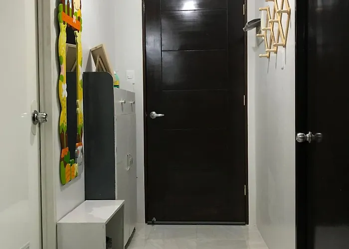 Charming Fully Furnished 3-bedroom In Mandaue City, Holiday home Cebu
